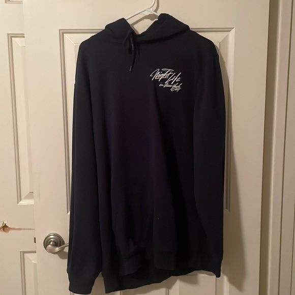 H&M navy hoodie - Picture 1 of 3